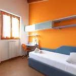 Hostdomus - Bea Free Garage And Pool * Magliolo