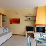 Hostdomus - Bea Free Garage And Pool Magliolo