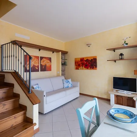 Tatil Evi Hostdomus - Bea Free Garage And Pool
