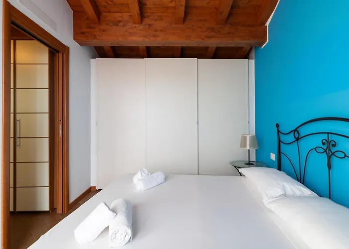 Hostdomus - Bea Free Garage Feriehus *